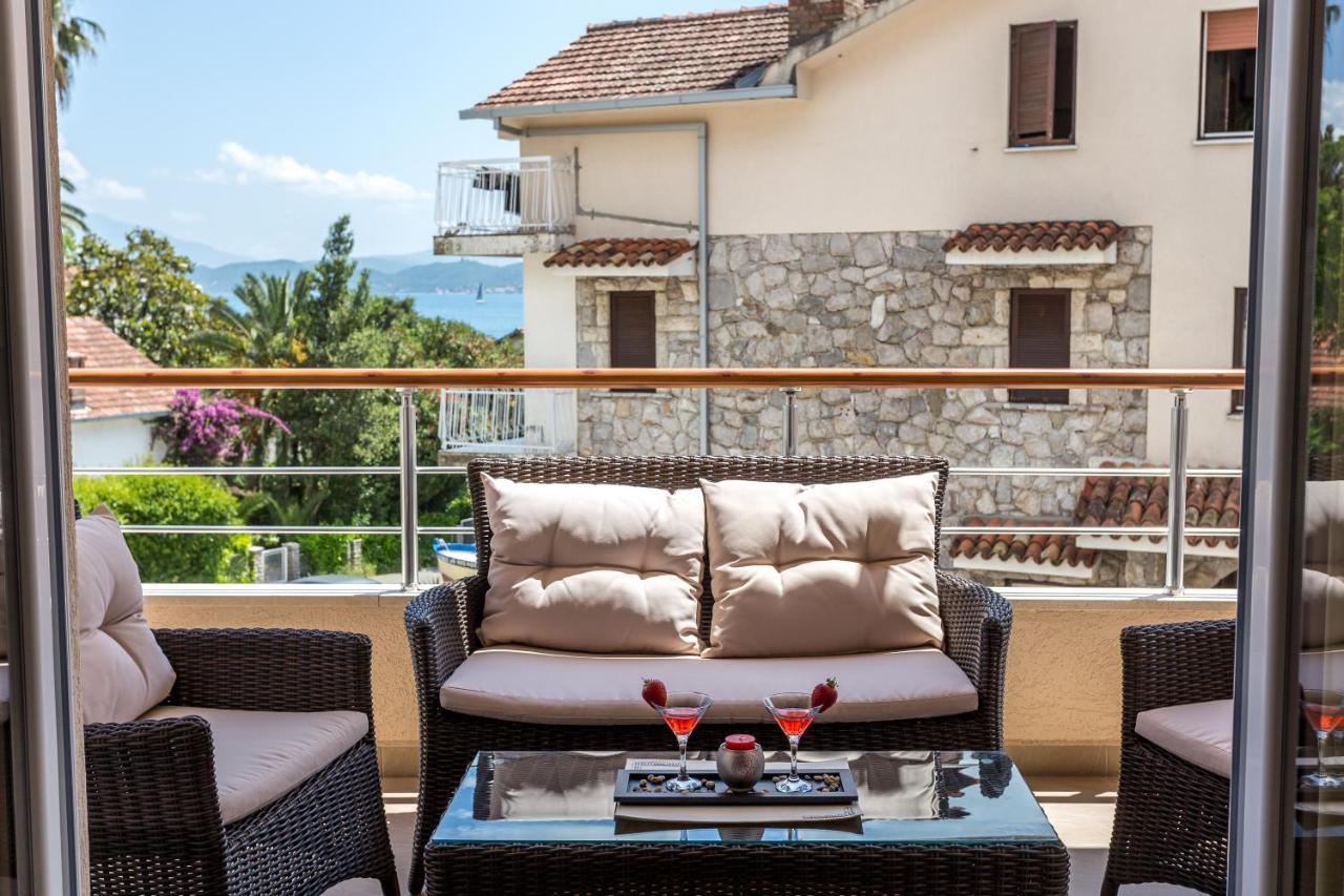 Apartments Rivijera Herceg Novi Exterior foto